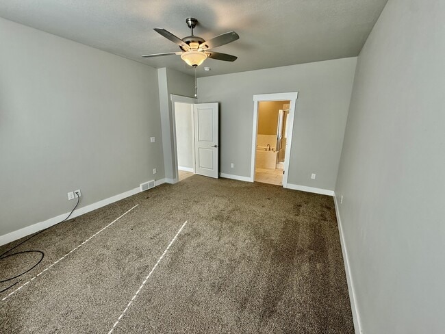 Building Photo - 7646 S Waverly Hls Ln