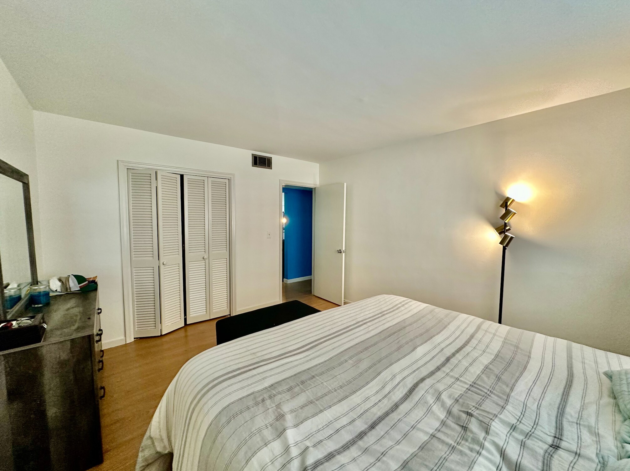 Building Photo - 1821 NE 62nd St