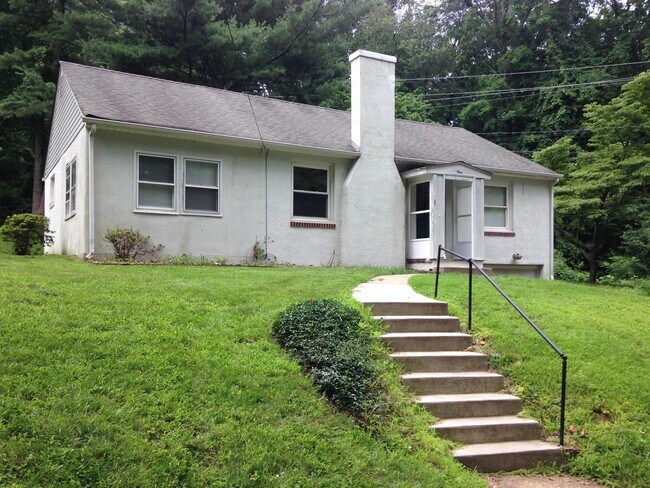 Building Photo - 1 White Clay Dr