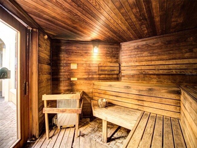 Building Photo - 2741 Via Cipriani