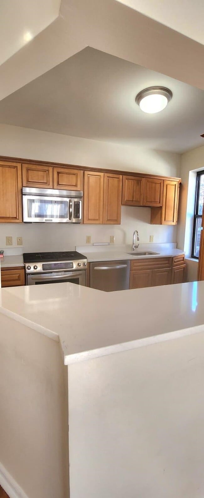 Primary Photo - 761 Avenue A