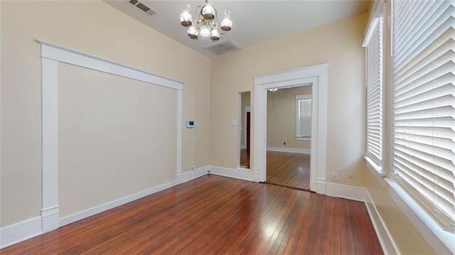 Building Photo - 512 S Brighton Ave