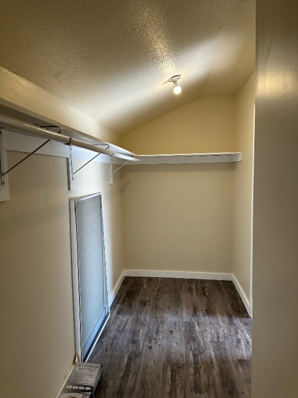Building Photo - 2131 Quail Creek Dr
