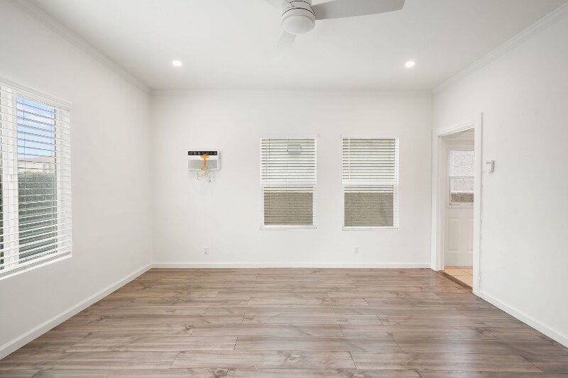 Building Photo - 1202 N Gower St