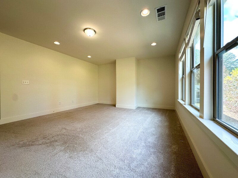 Building Photo - 987 Halletts Peak Pl