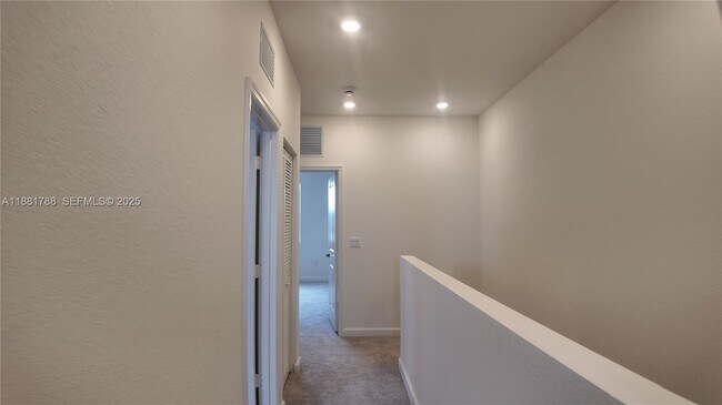 Building Photo - 35761 SW 178th Ct