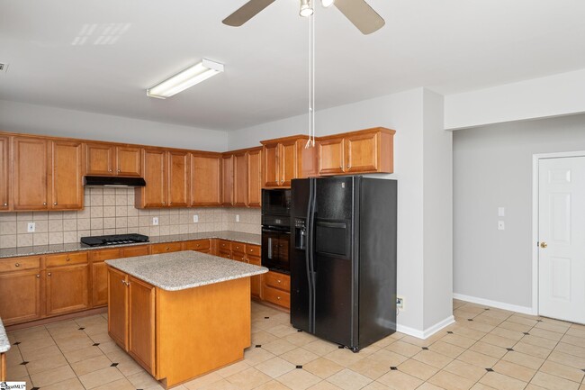 Building Photo - 113 Carissa Ct