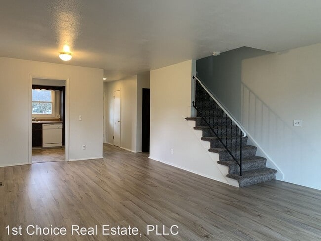 Building Photo - 3 br, 1.5 bath House - 3700 Malibu