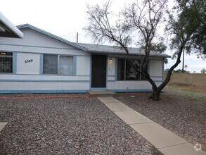 Building Photo - 5349 E Arbor Cir