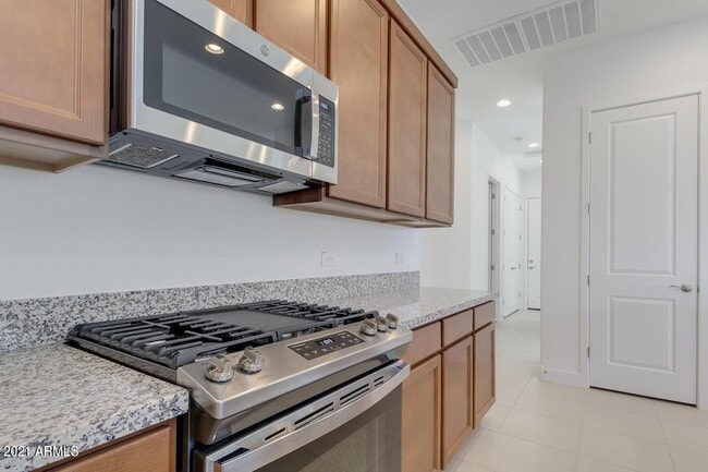 Building Photo - 458 W Golden Aspen Dr