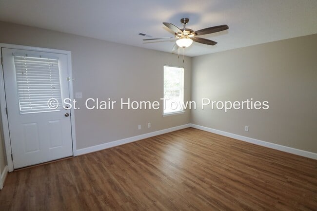 Building Photo - Located in Lincoln, AL. -Close to Town and the Honda Plant