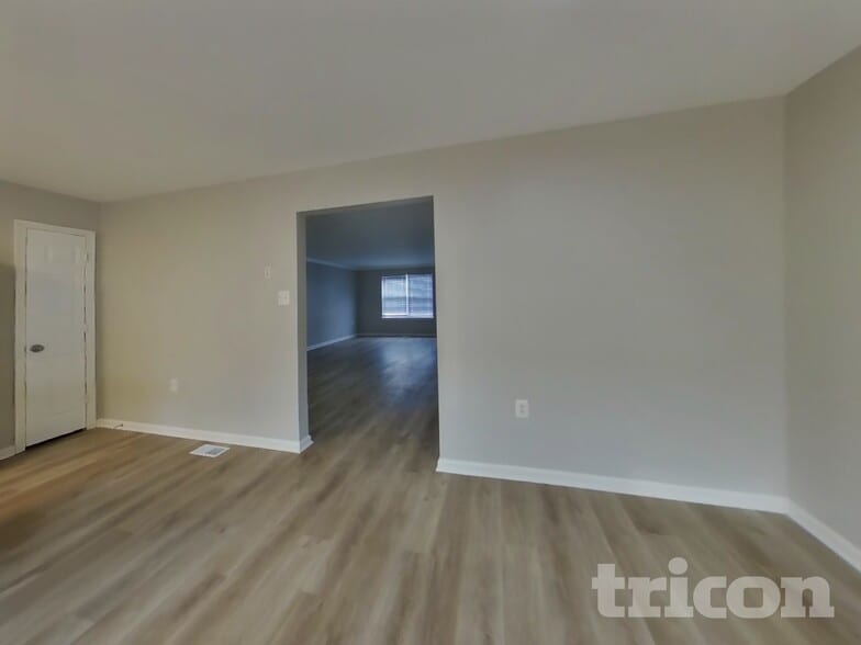 Building Photo - 4633 Sherwood Mills Rd