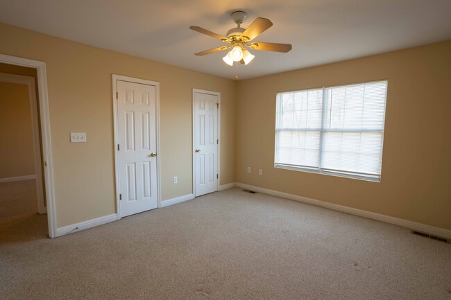 Master Bedroom - 3525 Ford Rd