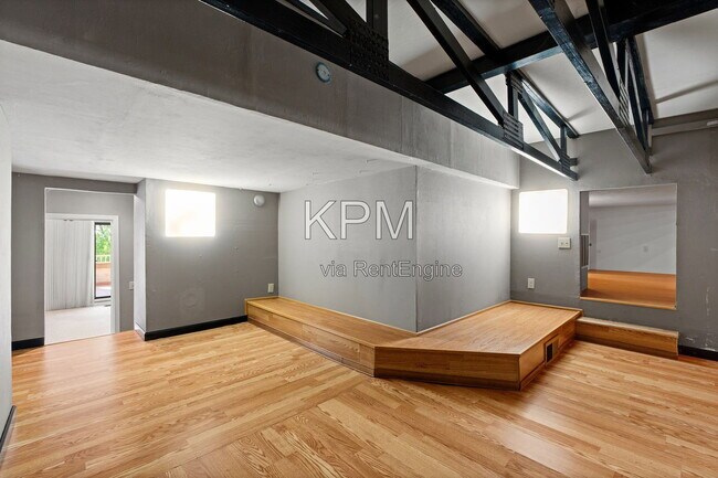 Building Photo - 6669 Embarcadero Dr