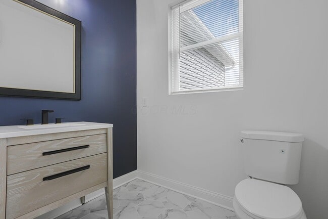 Building Photo - 961 Heyl Ave