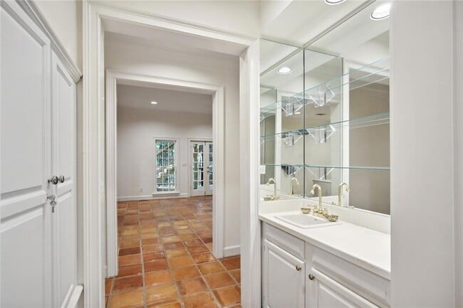 Building Photo - 2770 Carmon on Wesley NW