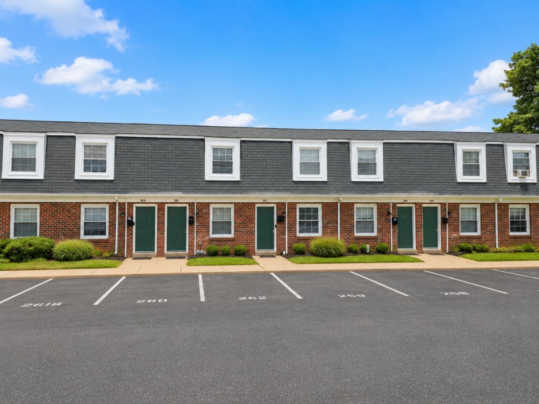 Building Photo - 2606 Wayside Dr