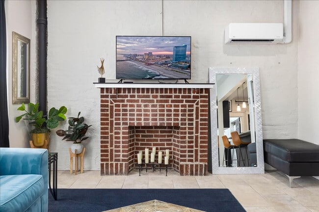 Building Photo - 3813 Atlantic Ave