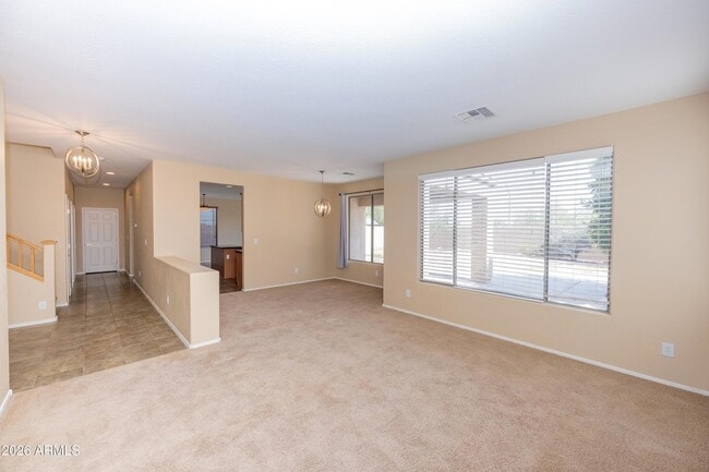 Building Photo - 2023 W Shackleton Dr