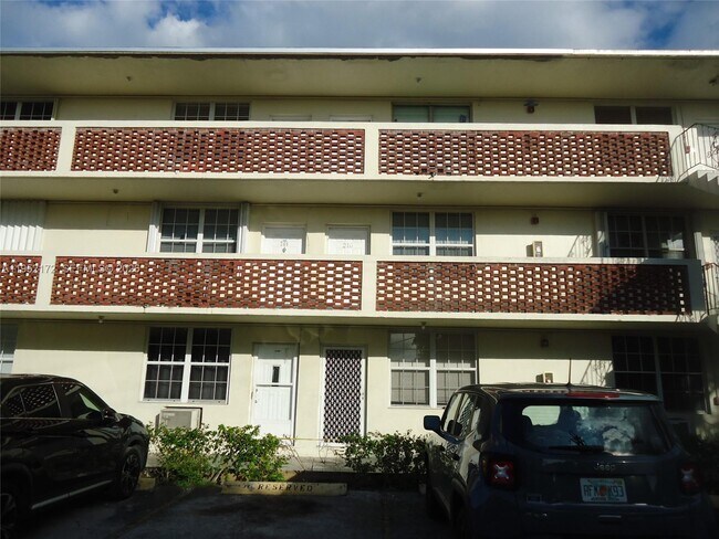 Building Photo - 1800 79th Street Causeway