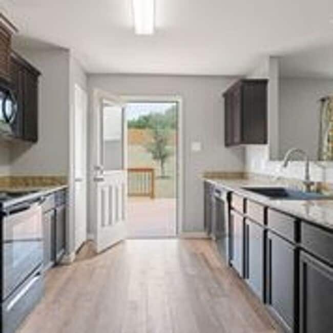 Building Photo - **4 Weeks Free!** Almost New In Luckey Ranch!!!