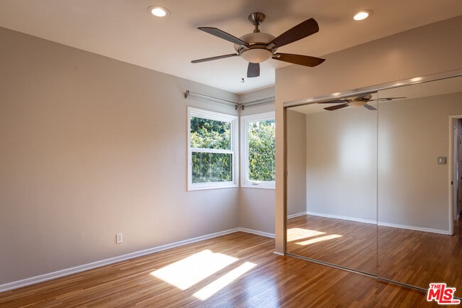 Building Photo - 14006 Runnymede St