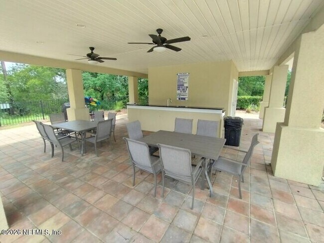Building Photo - 9370 Scaup Way