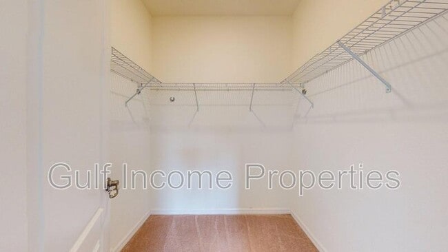 Building Photo - 17218 Blue Rdg Pl