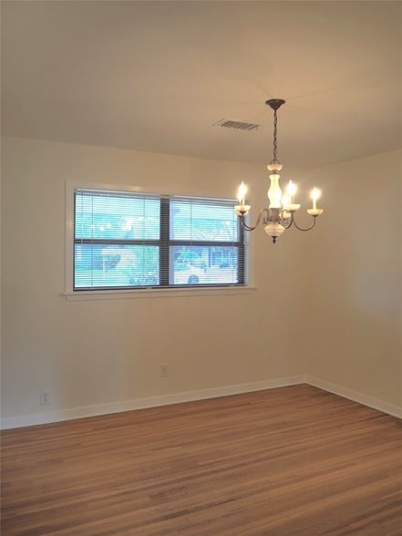 Building Photo - 10319 Raritan Dr