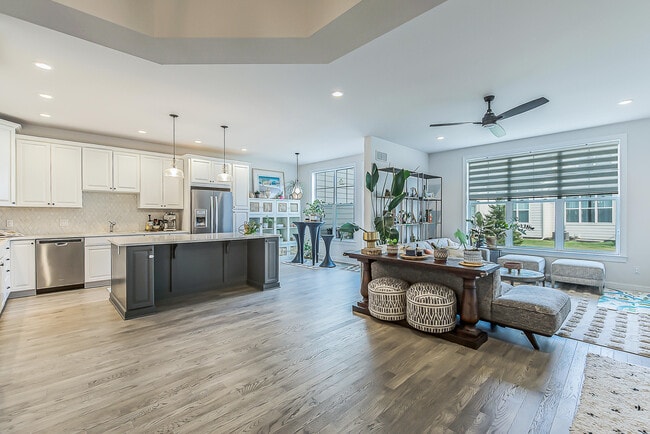 Building Photo - 3075 N Spurway Dr