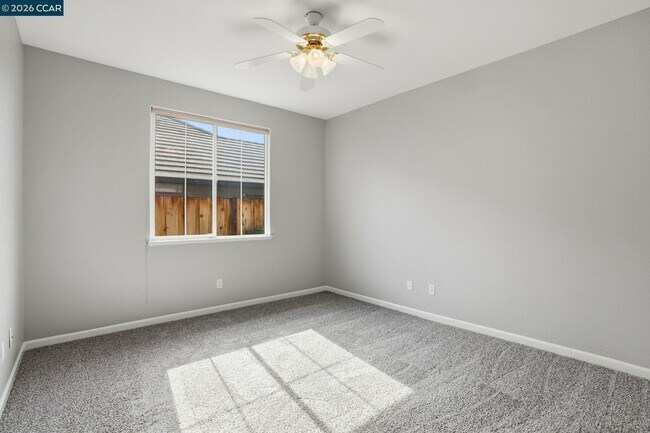 Building Photo - 354 Pebble Beach Dr