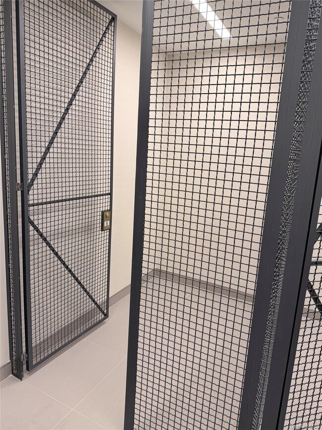 Building Photo - 4 Lighthouse Lndg