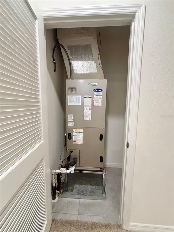 Building Photo - 1232 Yellow Finch Dr