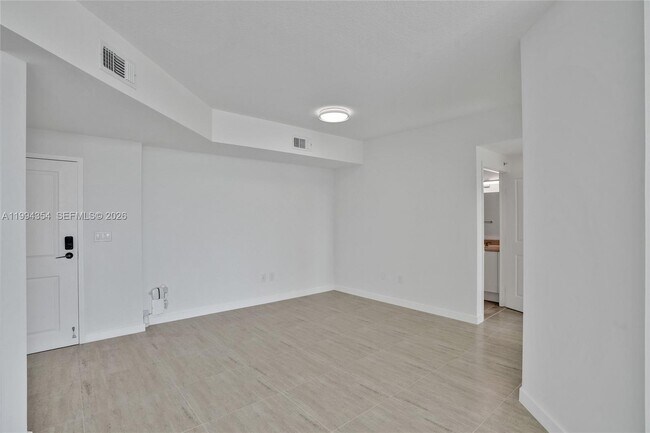 Building Photo - 7900 Harbor Island Dr