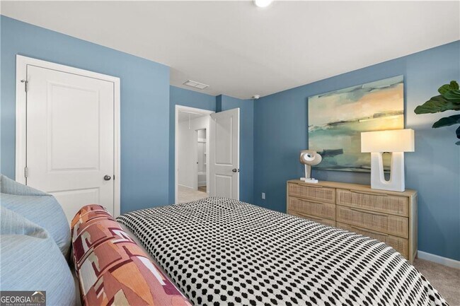 Building Photo - 2546 States Ave