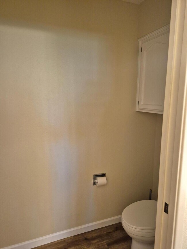 Building Photo - 7755 Laguna Azul Ave