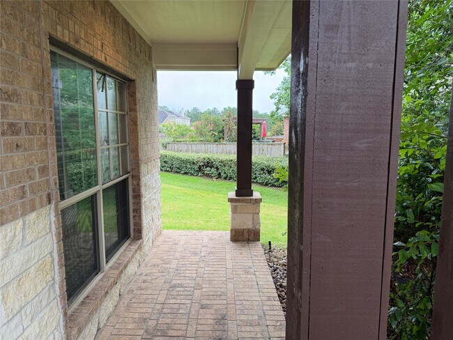 Building Photo - 98 Black Swan Pl