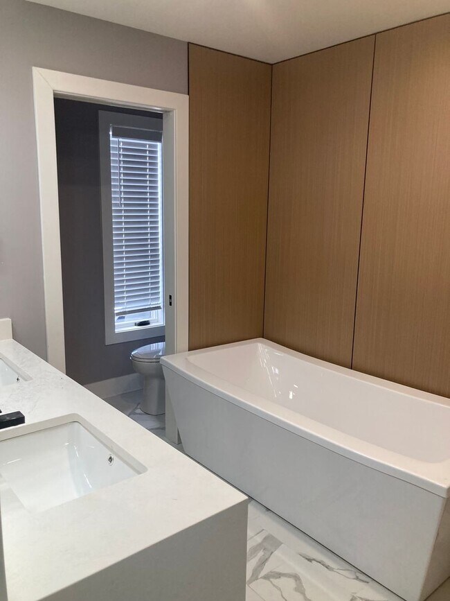 Building Photo - Extravagant New Construction in Polish Hill – A Must-See Luxury Rental!