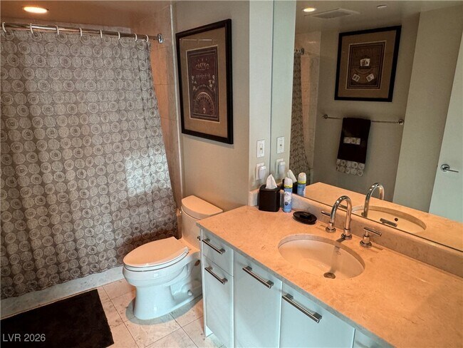 Building Photo - 222 Karen Ave