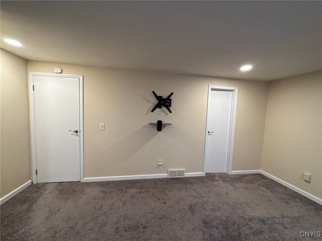 Building Photo - 6148 Bethlehem Ln