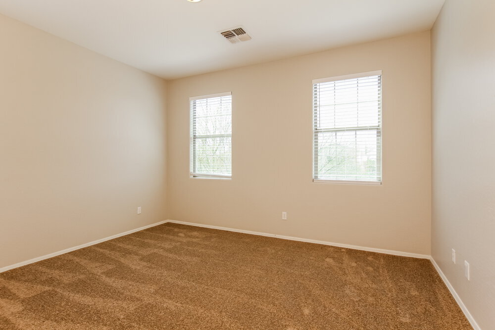 Building Photo - 6829 S 68th Ln