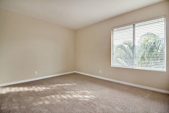 Building Photo - 4501 Pinyon Tree Ln