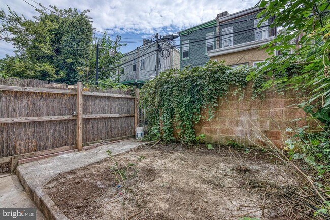 Building Photo - 4834 Olive St