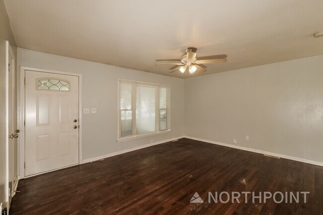 Building Photo - 3 BR/1.5BA | Newly Renovated Single Family Home | 1-Car Covered Parking | Gated backyard