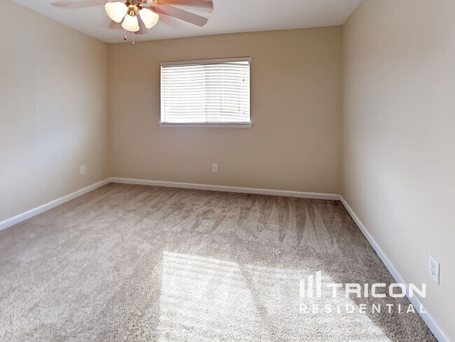 Building Photo - 7415 Cortes Dr