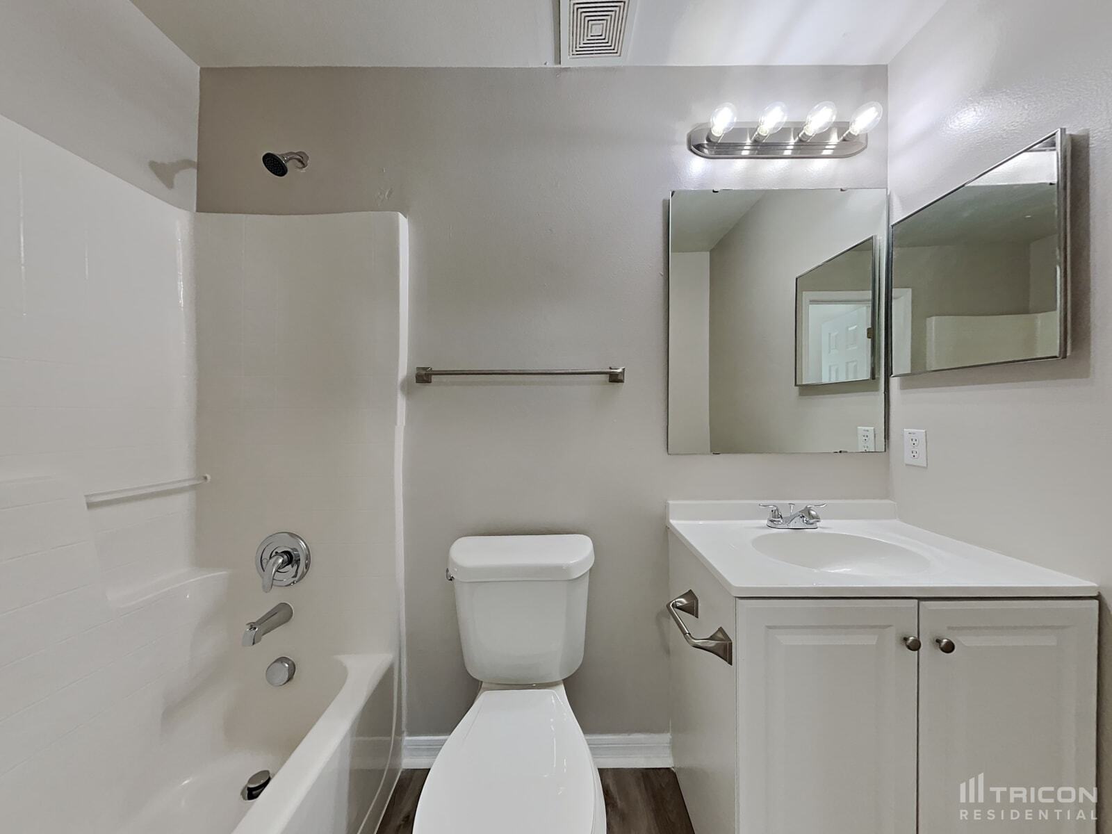 Building Photo - 2665 Whispering Trails Dr