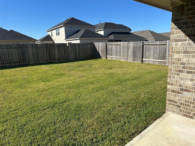 Building Photo - 4201 Chadwick Rd