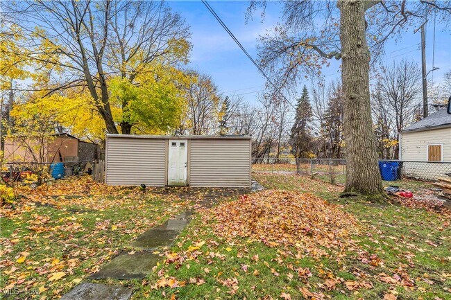 Building Photo - 7107 Hague Ave