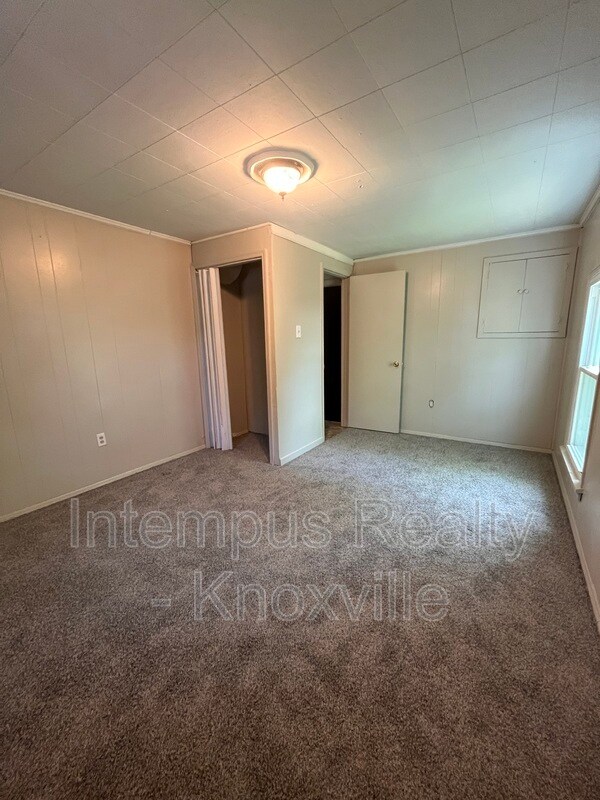 Building Photo - 3116 Sunset Ave