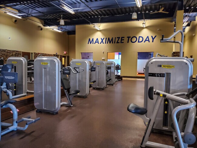 Building Photo - 600 K Johnson Blvd N